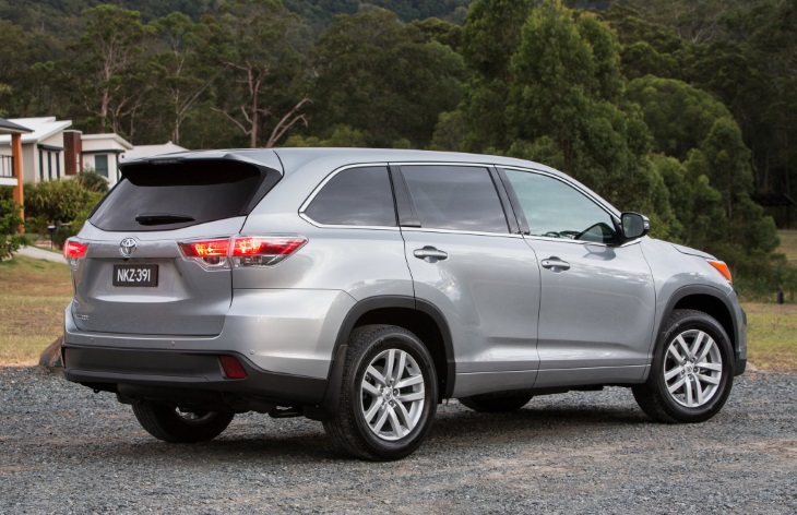 ��������� Toyota Kluger