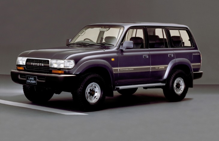 Toyota Land Cruiser седьмого поколения, 1990-1997