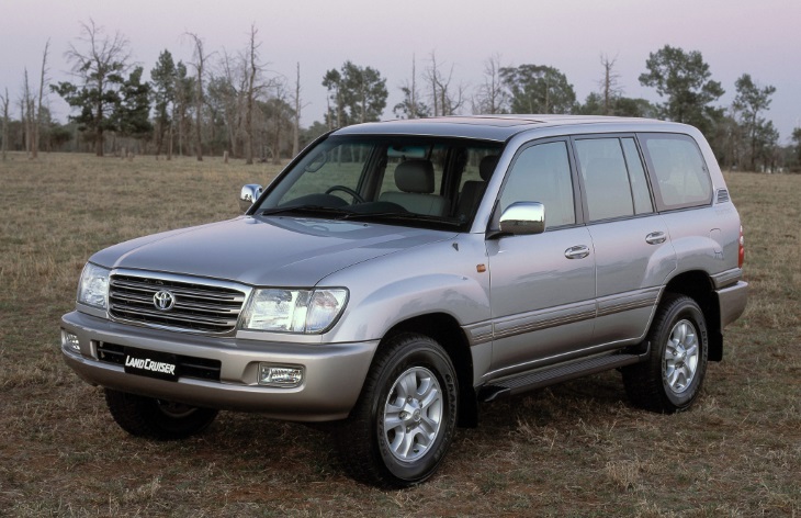 Toyota Land Cruiser восьмого поколения, 1998-2007