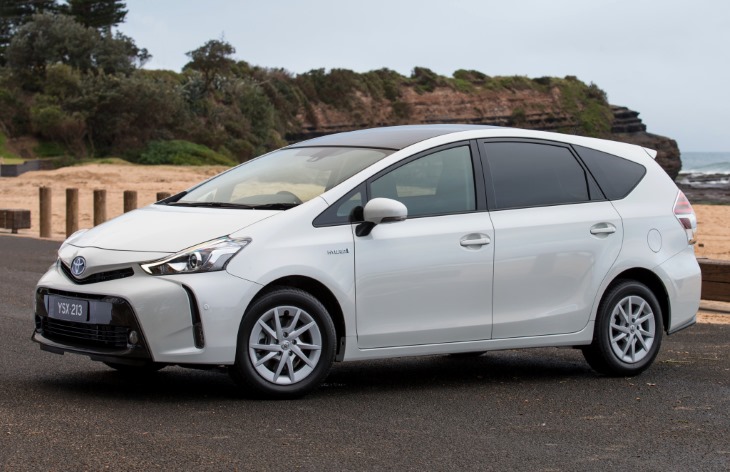 ������� Toyota Prius v