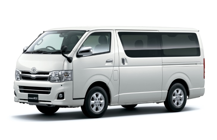 ������� Toyota Regius Ace