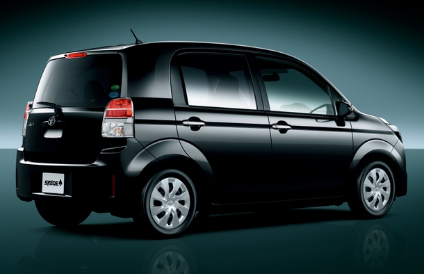 ������� Toyota Spade