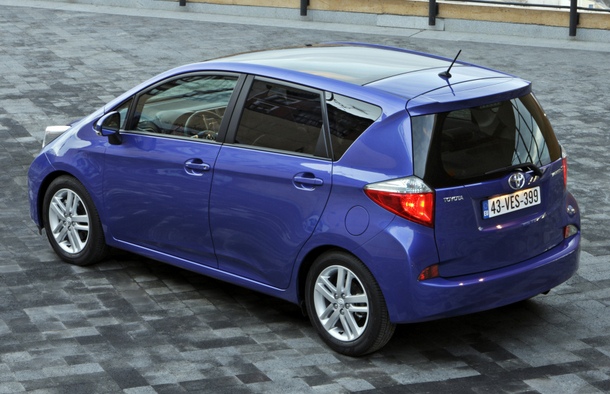 ������� Toyota Verso S