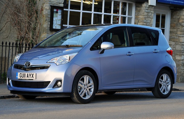 ������� Toyota Verso S