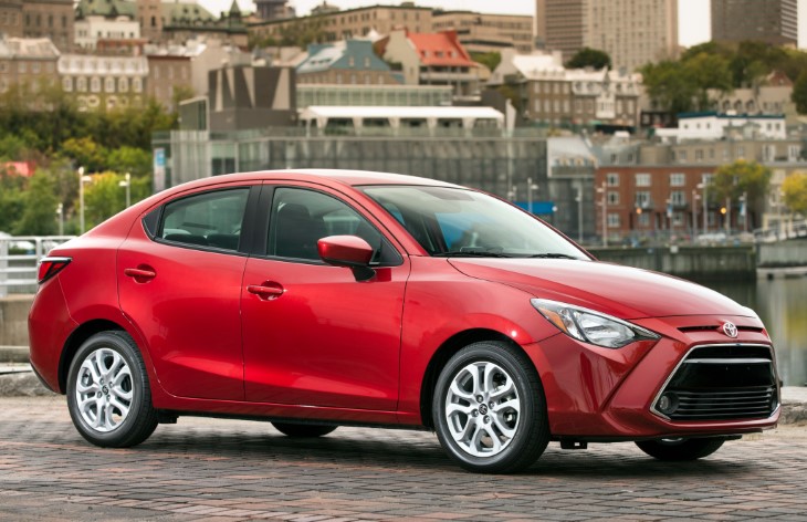 Седан Toyota Yaris для США и Канады