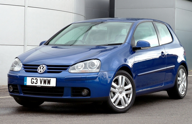 Трехдверный хэтчбек Volkswagen Golf пятого поколения, 2003–2008