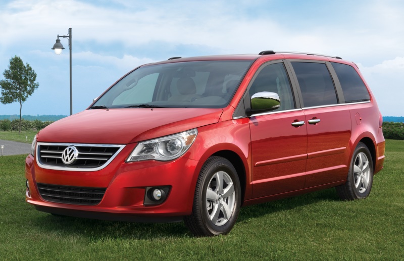 ������� Volkswagen Routan, 2008�2013