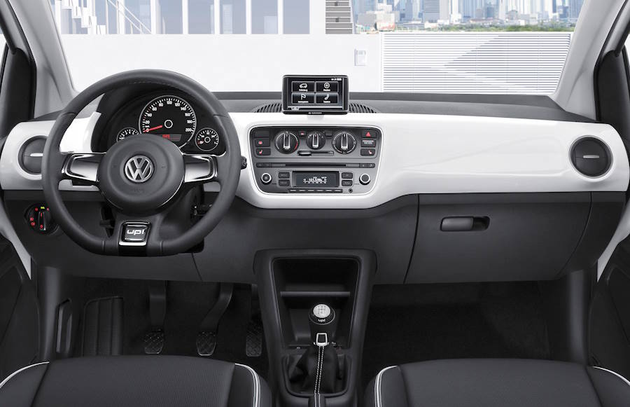 Салон хэтчбека Volkswagen Up!