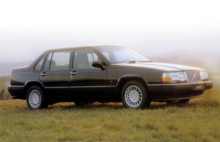 Седан Volvo 960, 1990–1994