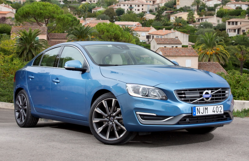 ����� Volvo S60 ������� ��������� ����� �����������, 2013�2018