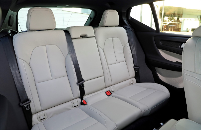�������� ���������� Volvo XC40