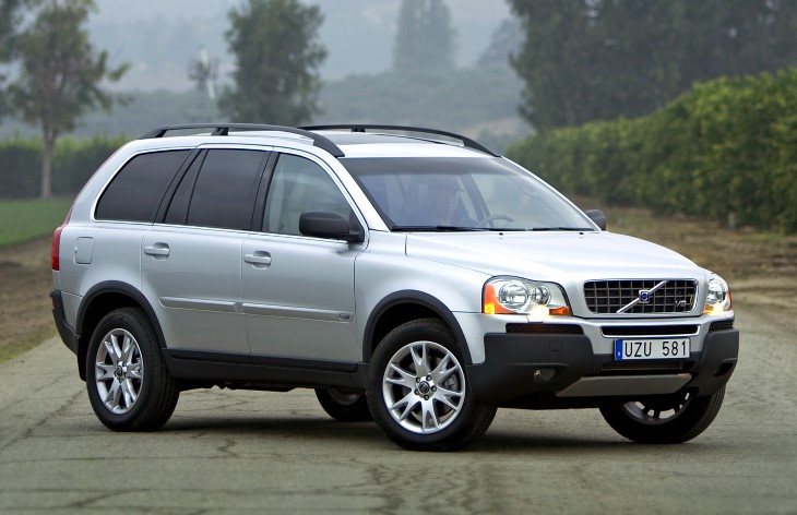 Кроссовер Volvo XC90 первого поколения, 2002–2014