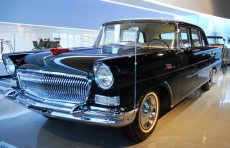 Hongqi CA72
