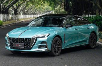 Hongqi H6