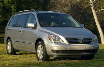 Hyundai Entourage