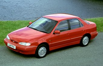 Hyundai Lantra