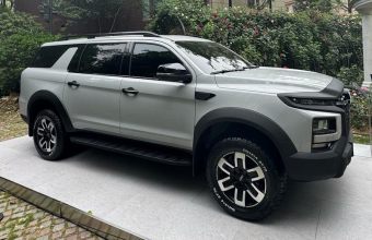 JAC JS9