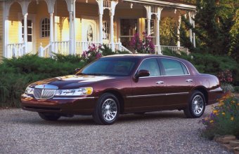 Lincoln Town Car
