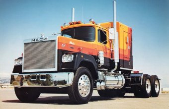 Mack Super-Liner