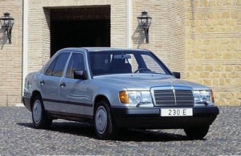 Mercedes-Benz W124
