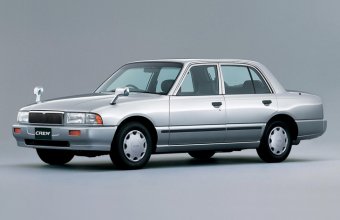 Nissan Crew