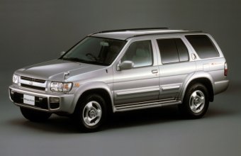 Nissan Terrano Regulus