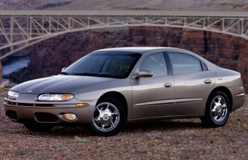 Oldsmobile Aurora