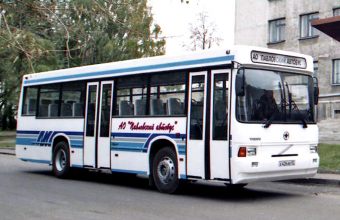 ���-4228