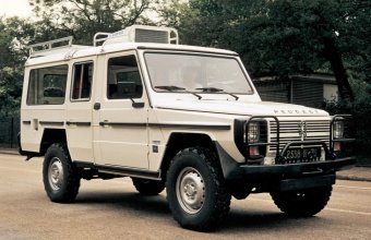 Peugeot P4