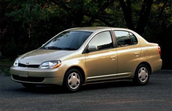 Toyota Platz