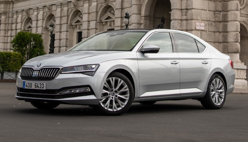 Обновлённая Skoda Superb вышла на российский рынок