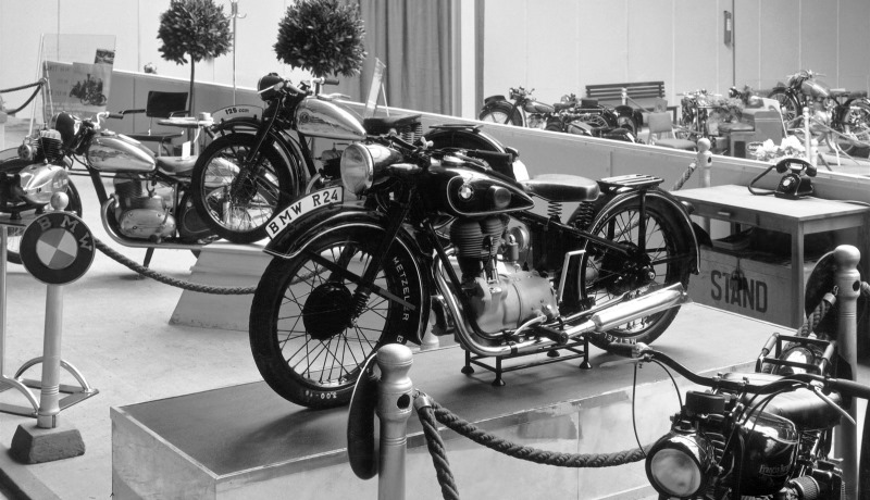 �������� BMW R24 �� ��������� ���������� 1948 ����