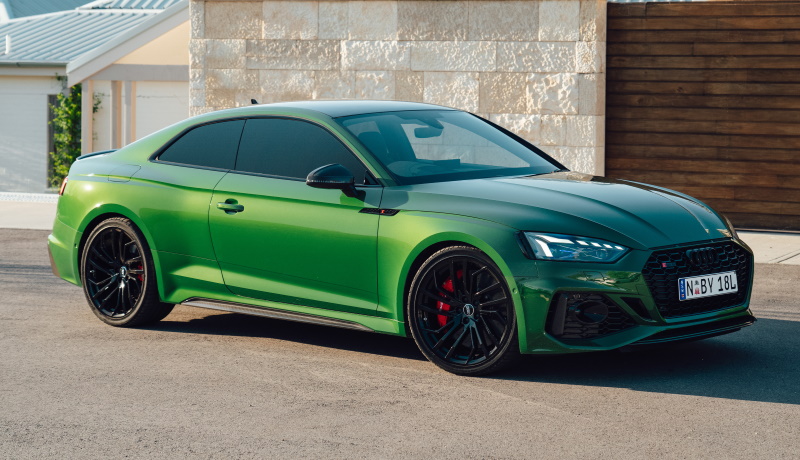 ���� Audi RS5