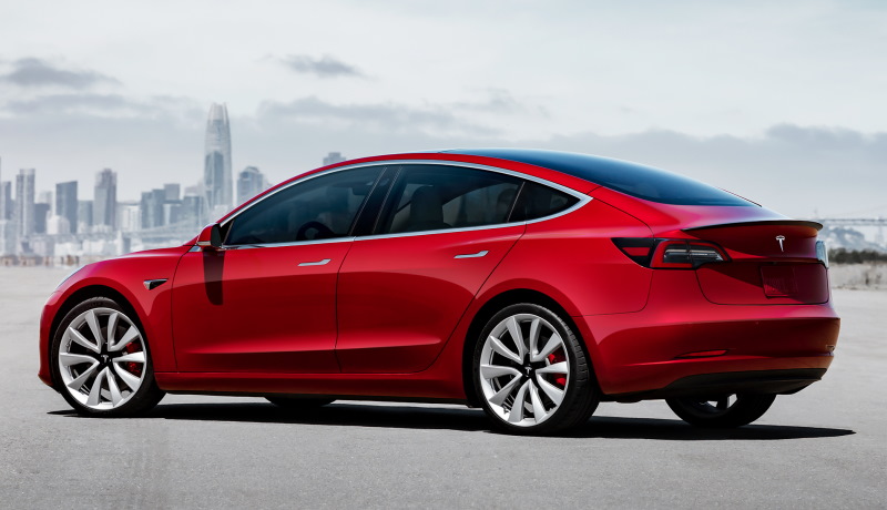 Компания Tesla объявила отзыв 475 тысяч электромобилей