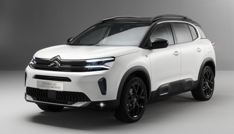 У кроссовера Citroen C5 Aircross обновили дизайн кузова и салона