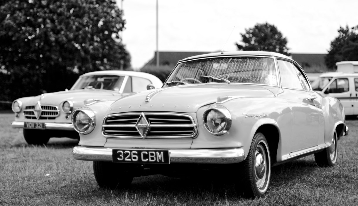 ����� ��������� ������� ����� � ������� ���� Borgward Isabella, ������������� � 1954 ����. �� ����������� � ������� ����.