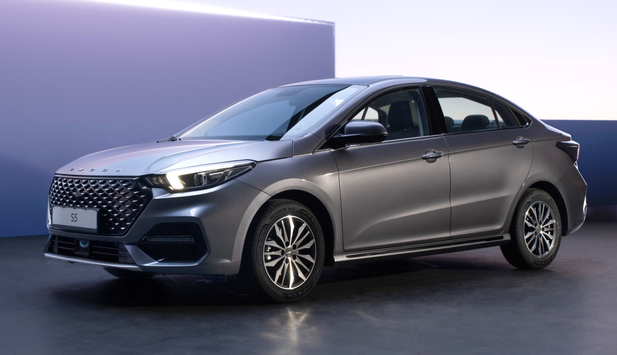 ����������� Omoda S5