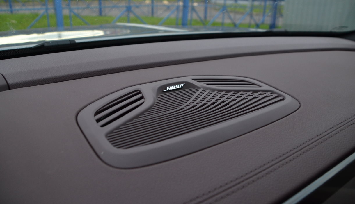 ������������, �������� �� �������� Bose, ������ �������