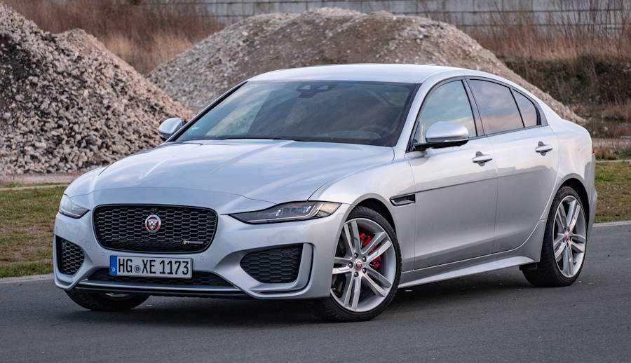 Jaguar XE