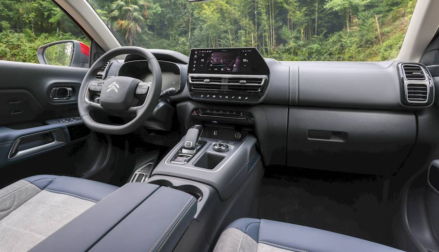 �������� ���������� Citroen C5 Aircross ��� ���������� �����