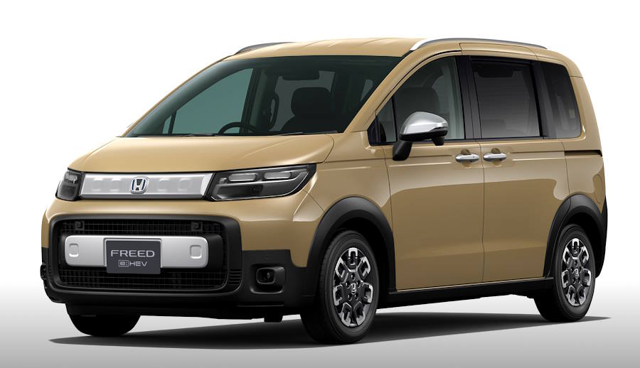 ������ Honda Freed Crosstar ���������� ����������� ������� � ���������� �� ������� �����