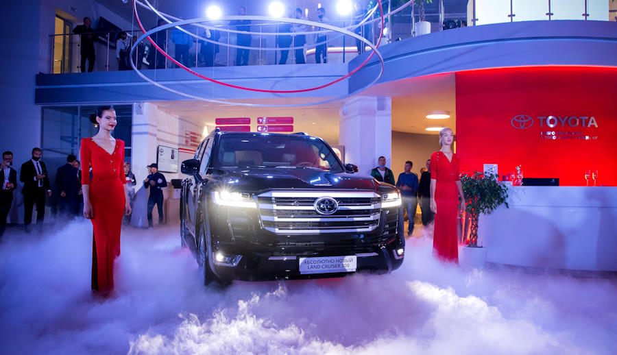 Автомобильные марки, которые ушли из России: статистика продаж