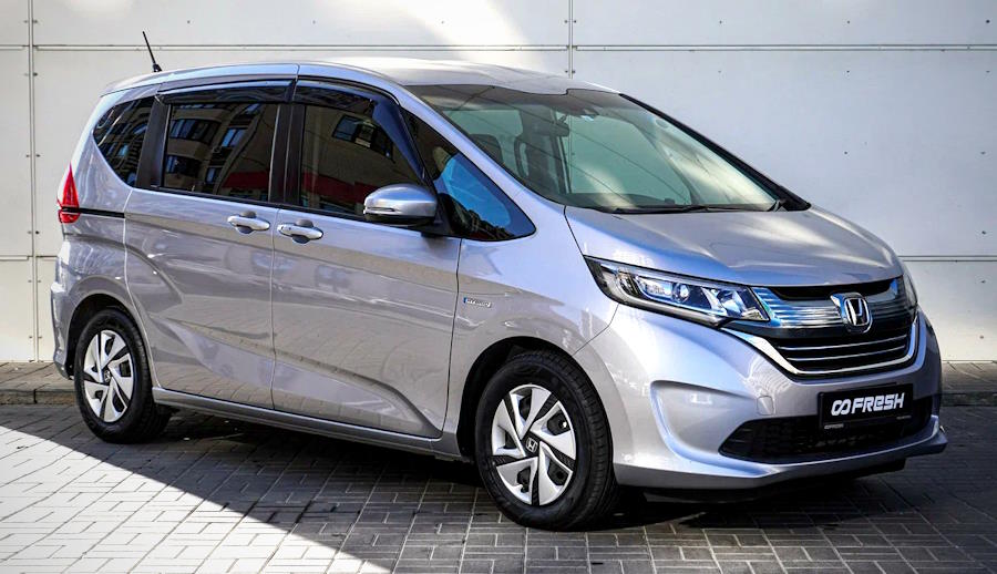 Honda Freed ������� ��������� 