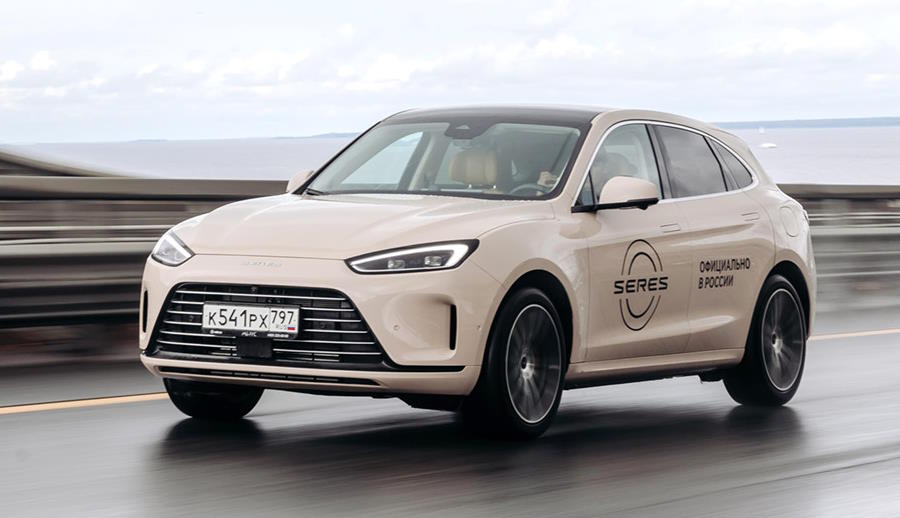 Кроссовер Aito Seres M5 получил награду ежегодной премии «Топ-5 Авто»
