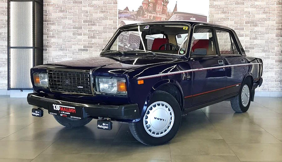 «Коллекционный» ВАЗ-2107 выставили на продажу. За что такая цена?