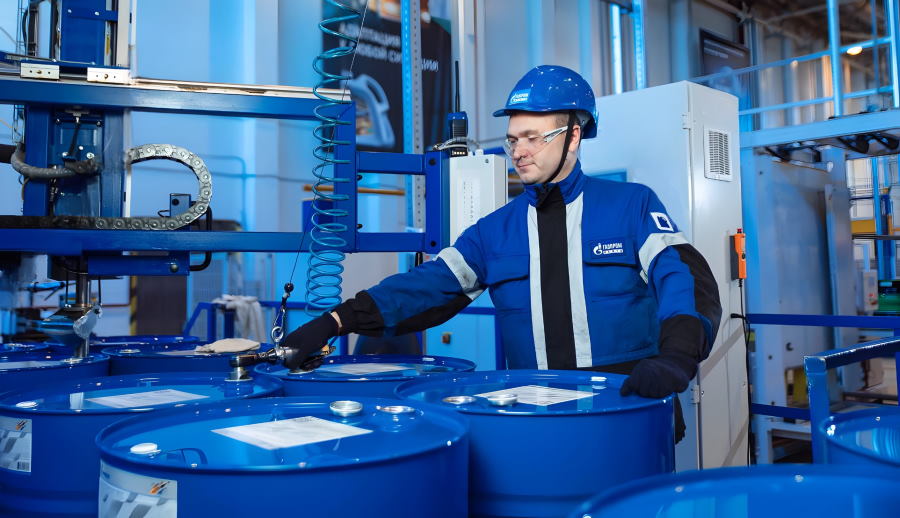 «Газпромнефть-СМ» представила «умные масла» для агропромышленности