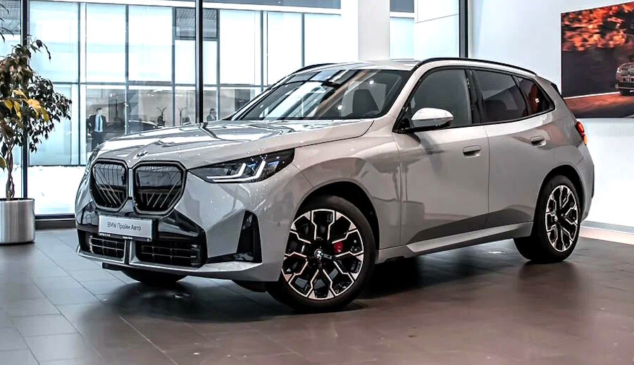 BMW X3 нового поколения появился в России. Сколько миллионов просят дилеры?
