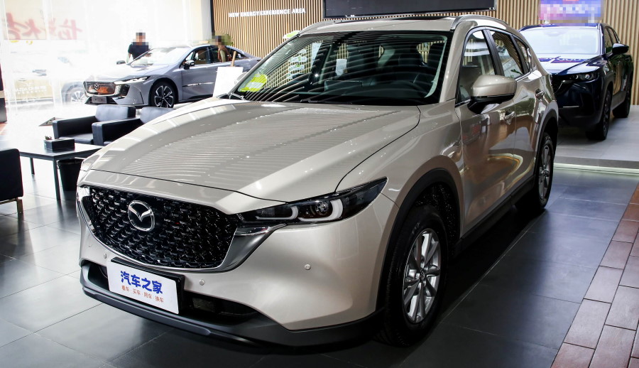 Mazda CX-5 � ��������� ������������ 