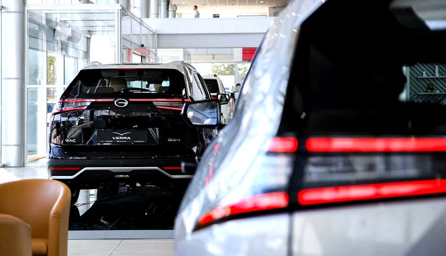 В России начали массово закрываться автосалоны по продаже «китайцев»