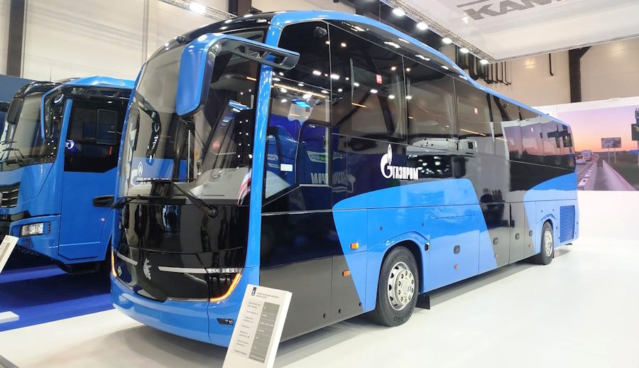 В России начнут выпуск современных туристических автобусов